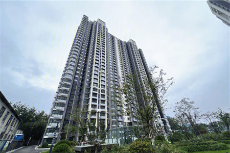 和美苑带车库3室2厅1卫107㎡